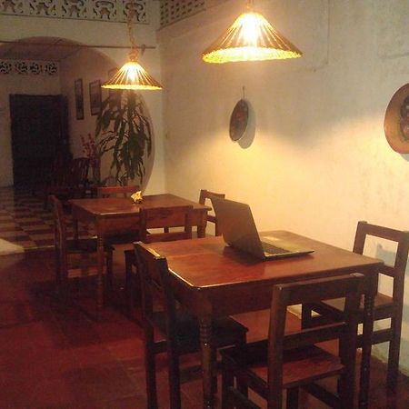Casa Nica Leon Hostel Eksteriør bilde