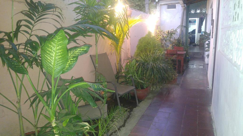 Casa Nica Leon Hostel Eksteriør bilde