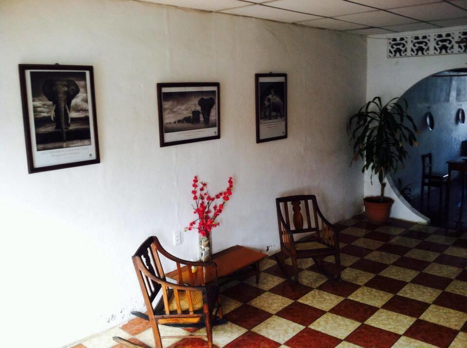 Casa Nica Leon Hostel Eksteriør bilde